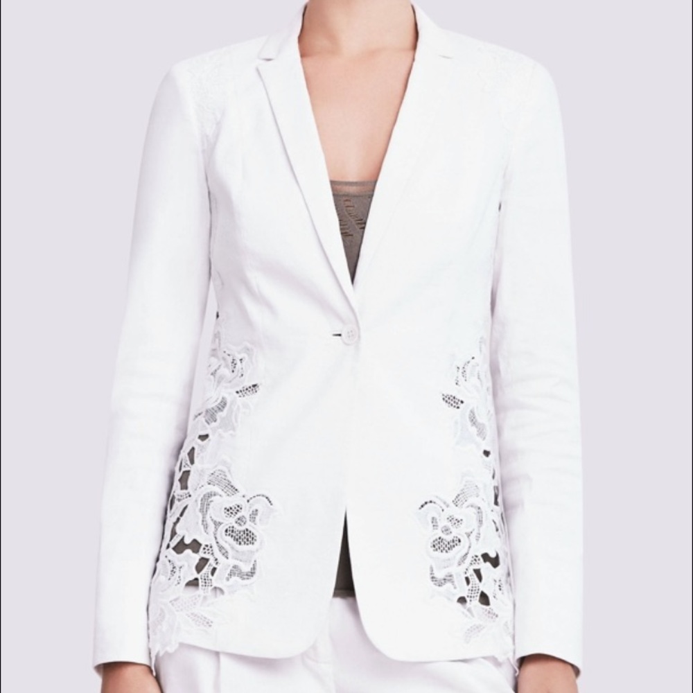 Lace insert linen jacket white Elie Tahari size 12